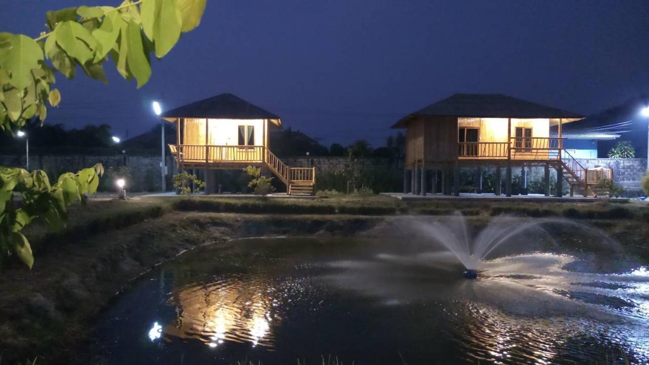 คูณ-เนื่อง ฟาร์ม สเตย์ หัวหิน Koon & Nueang Farm Stay Hua Hin Ban Bo Fai Exterior foto