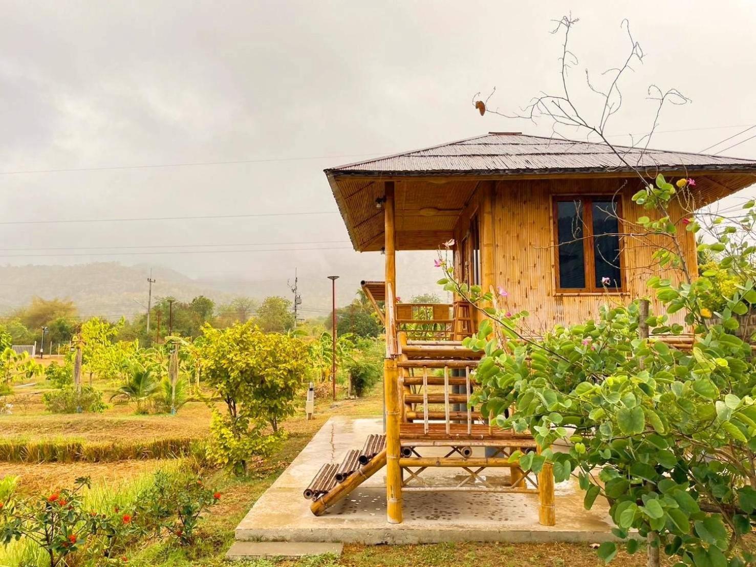 คูณ-เนื่อง ฟาร์ม สเตย์ หัวหิน Koon & Nueang Farm Stay Hua Hin Ban Bo Fai Exterior foto